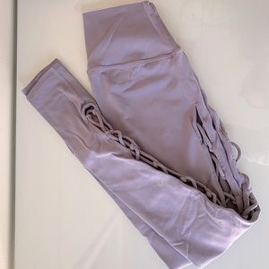 AloYoga Airbrush Interlace high waist Lilac XS leggings